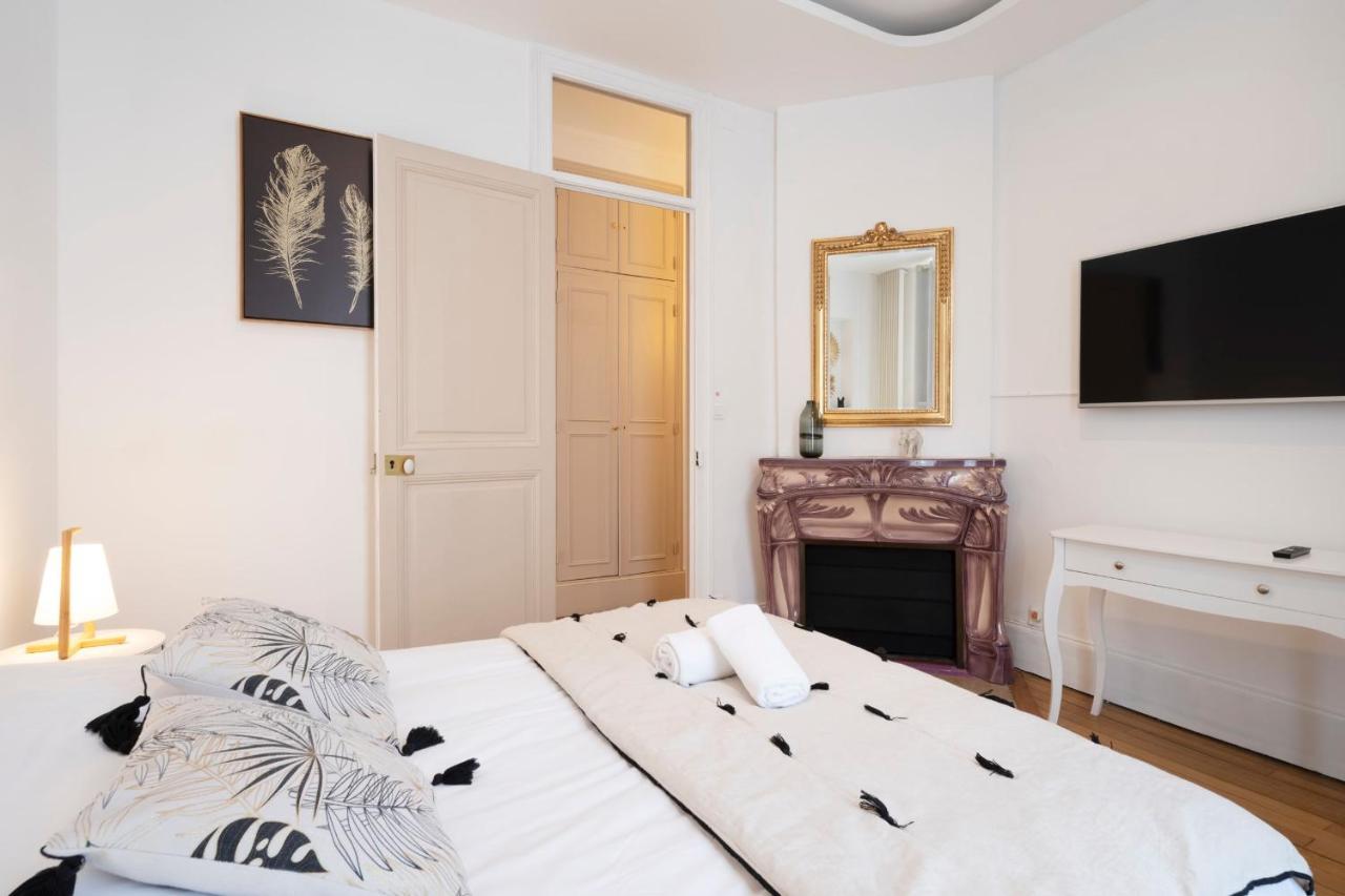 Luxe Poincare Appartement Nancy Buitenkant foto