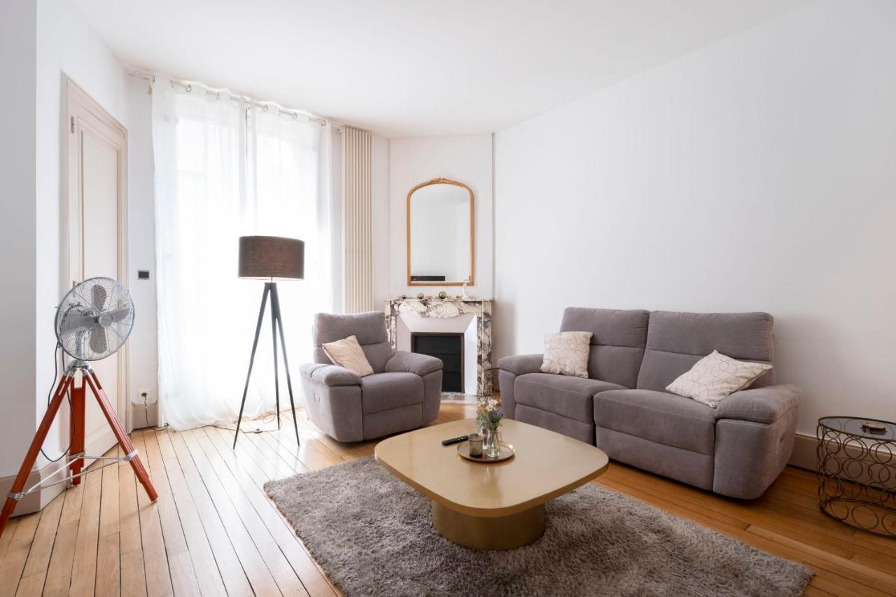 Luxe Poincare Appartement Nancy Buitenkant foto